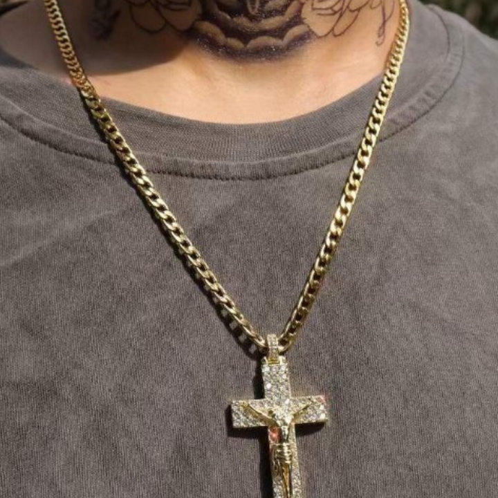 Colar com Crucifixo de Jesus Cristo, Banhado a Ouro 14K