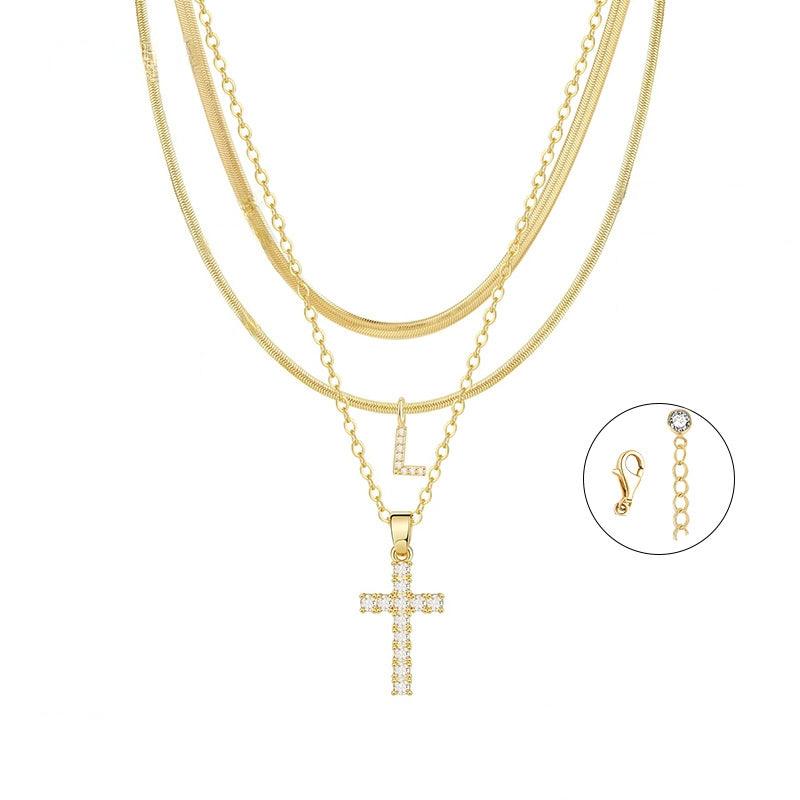 Conjunto Dourado com Cruz e Inicial