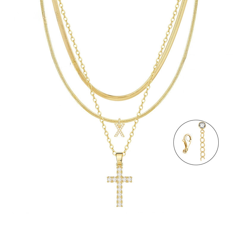 Conjunto Dourado com Cruz e Inicial