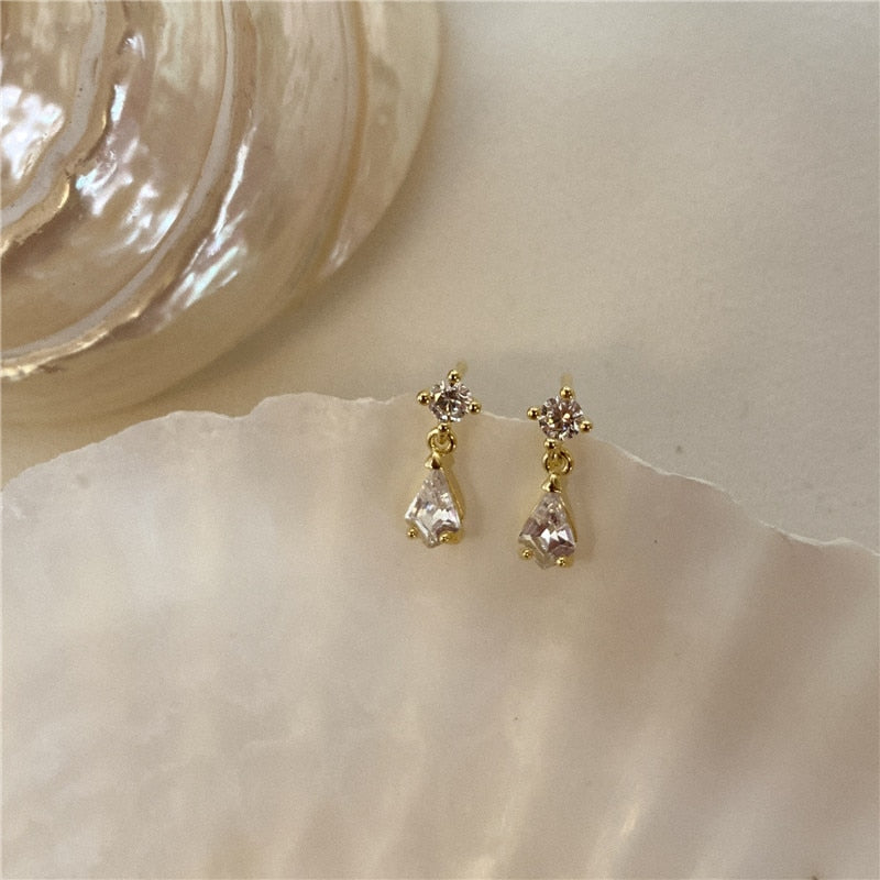 Brincos Pavé em Forma de Gota, Prata S925