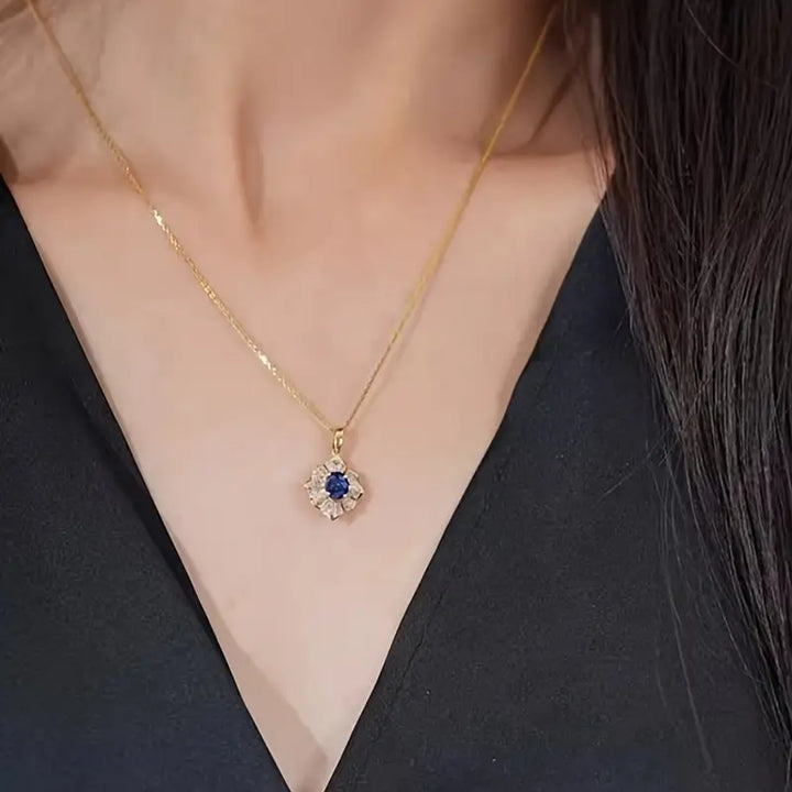 Colar Dourado com Pedra de Safira