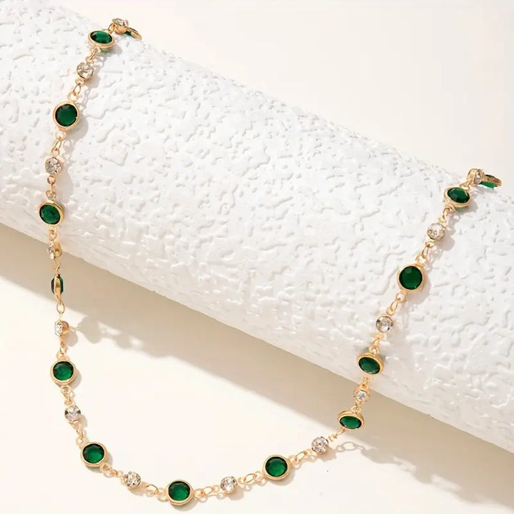 Colar com Pendente Verde-Esmeralda