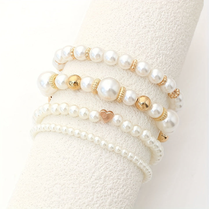 Conjunto Elegante de Pulseiras de Pérolas com Coração