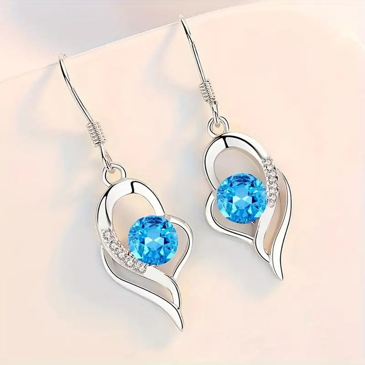 Brincos Pendentes Elegantes com Coração