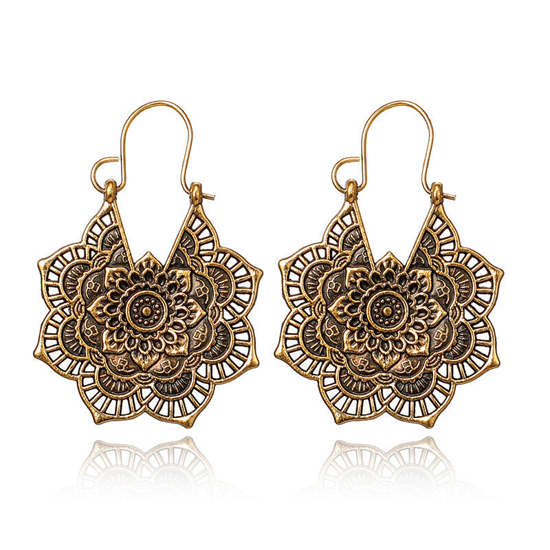 Brincos Elegantes com Mandala de Lótus