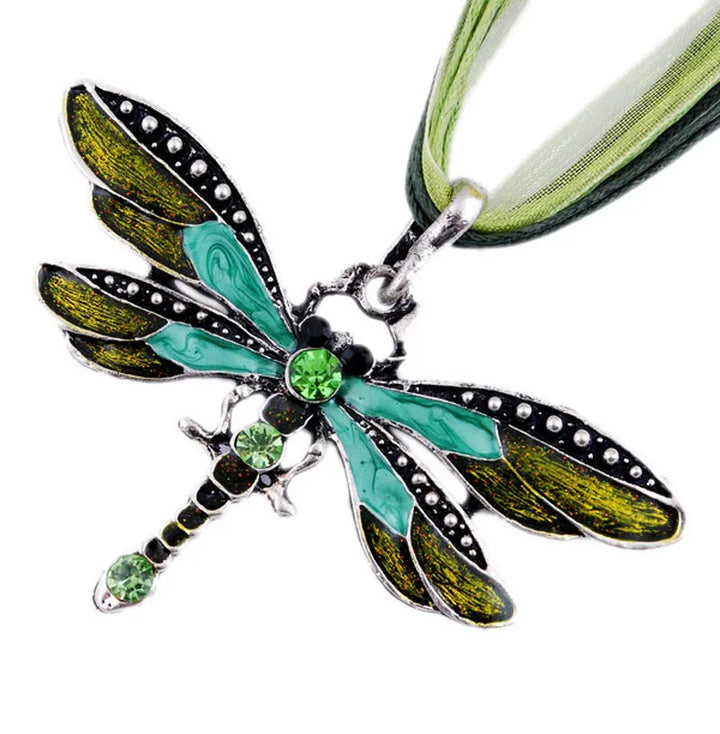 Colar com Libélula de Cristal