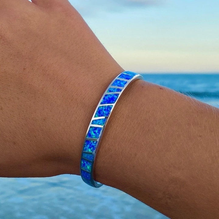Pulseira Azul e Prateada com Opala