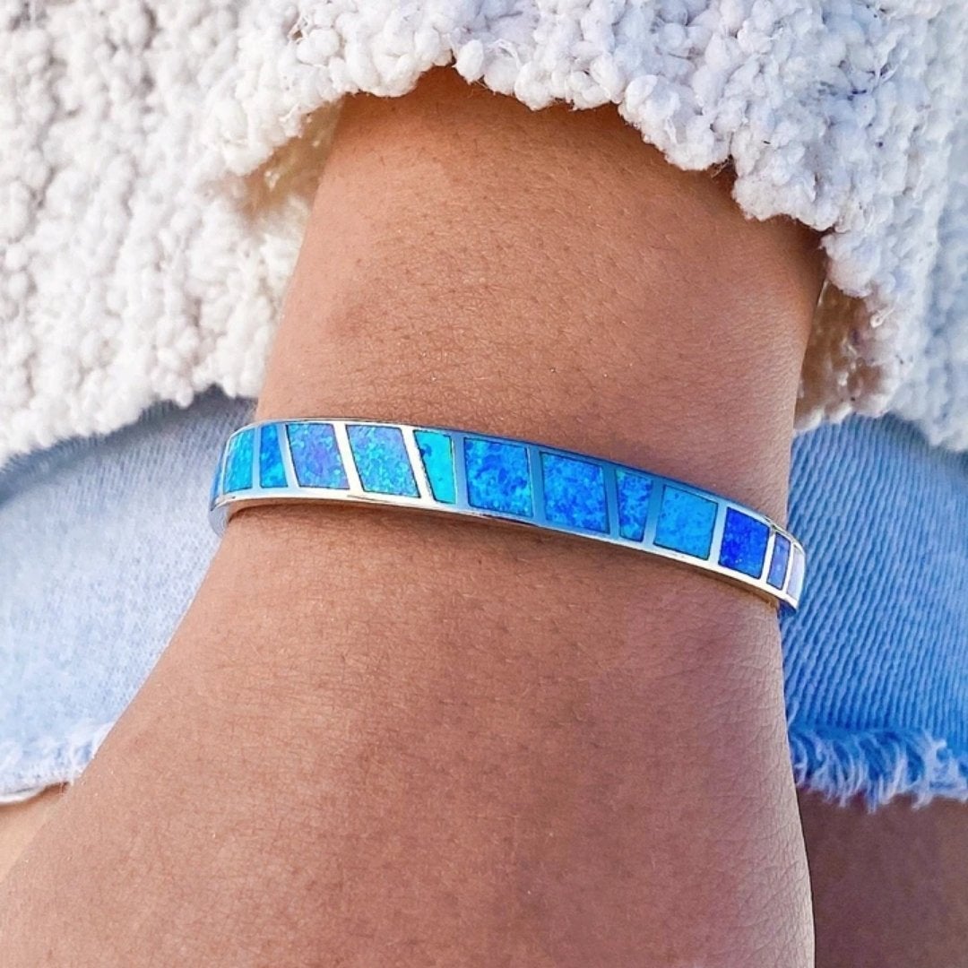 Pulseira Azul e Prateada com Opala