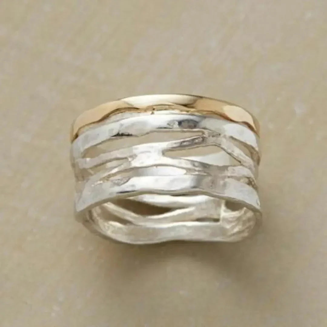 Anel Vintage Oco Dourado e Prateado
