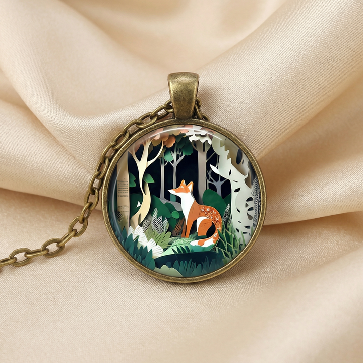 Colar com Pendente de Vidro Espírito Animal da Floresta