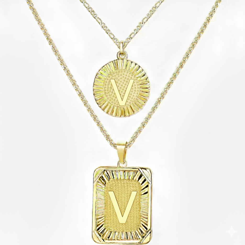 Conjunto de 2 Colares com Inicial 18K