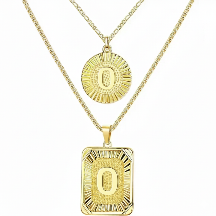 Conjunto de 2 Colares com Inicial 18K