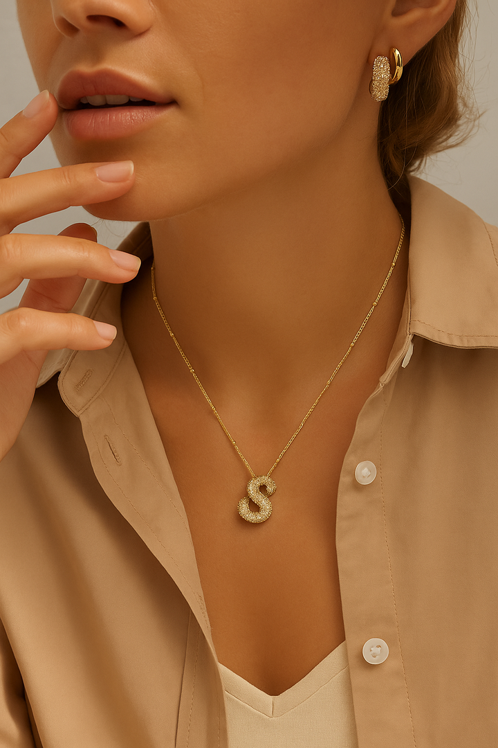 Colar com Inicial em Bolha | Ouro