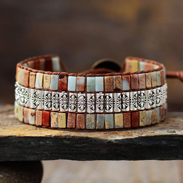 Pulseira Envolvente Boho com Lótus