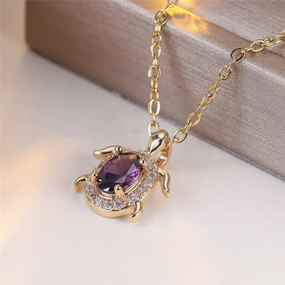 Colar com Tartaruga de Cristal Roxo