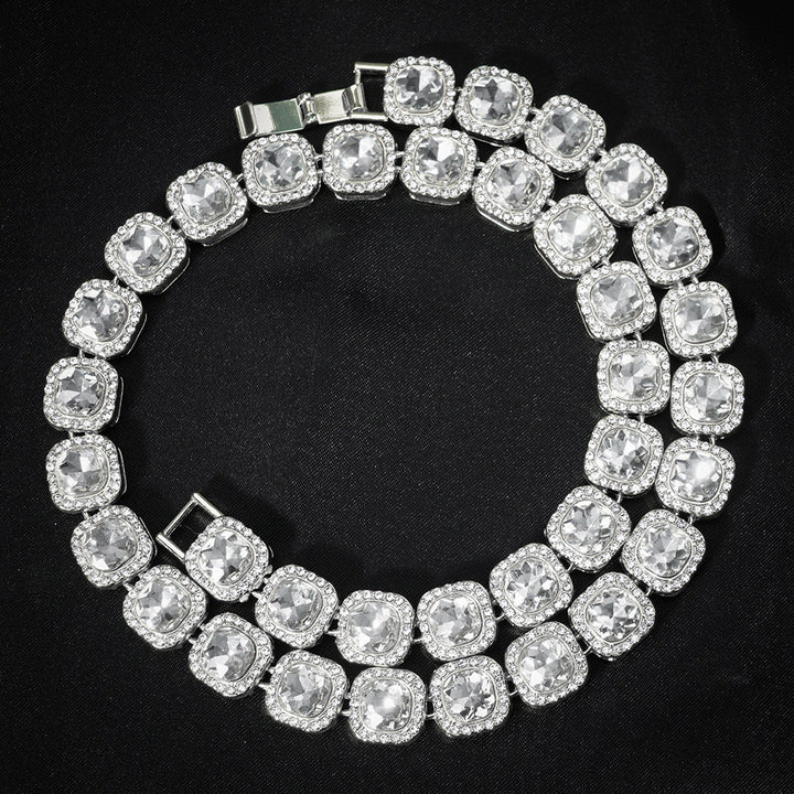 Colar Choker Quadrado Marcante