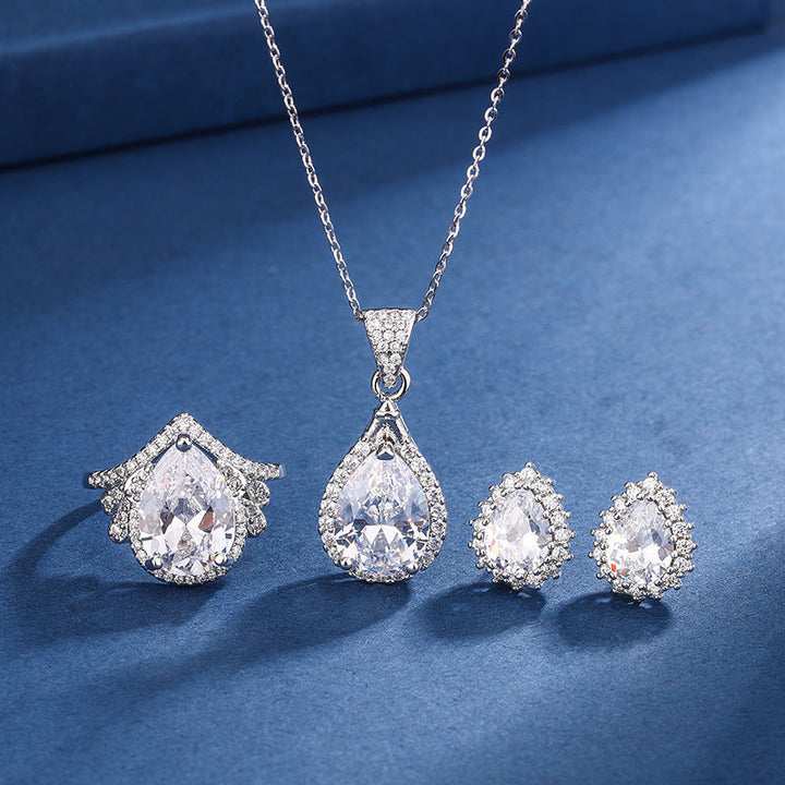 Conjunto Aria com Gota Branca | Ouro Branco