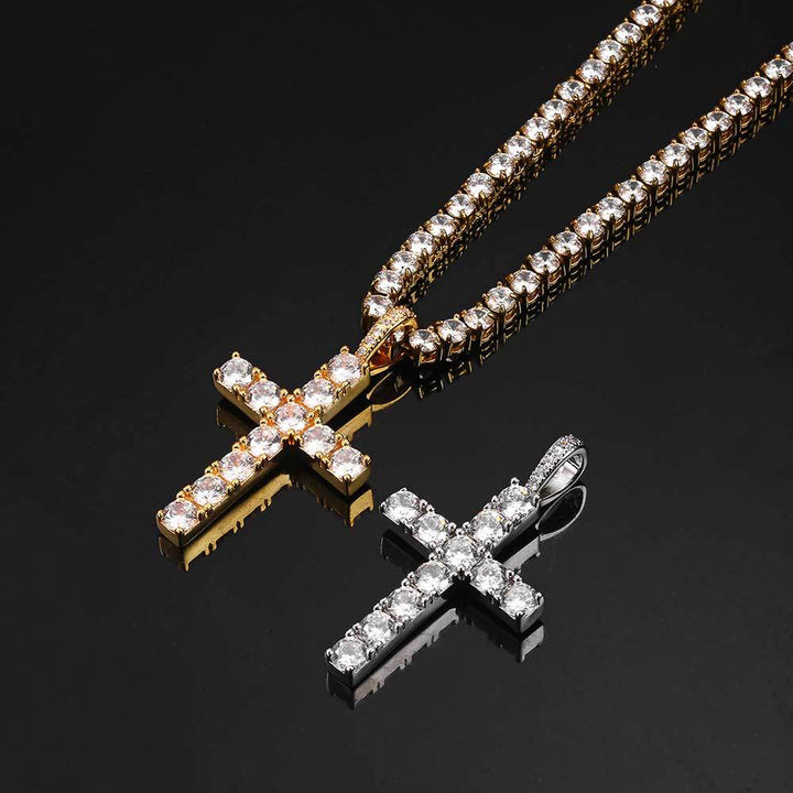 Colar com Cruz e Moissanite | Ouro Branco