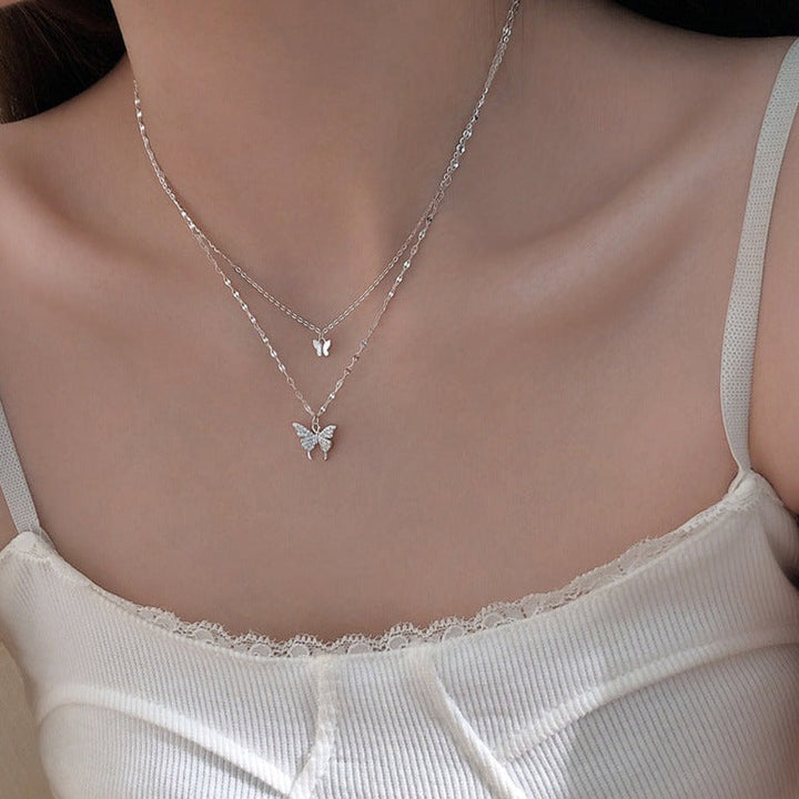 Colar em Camadas Chiara com Borboleta