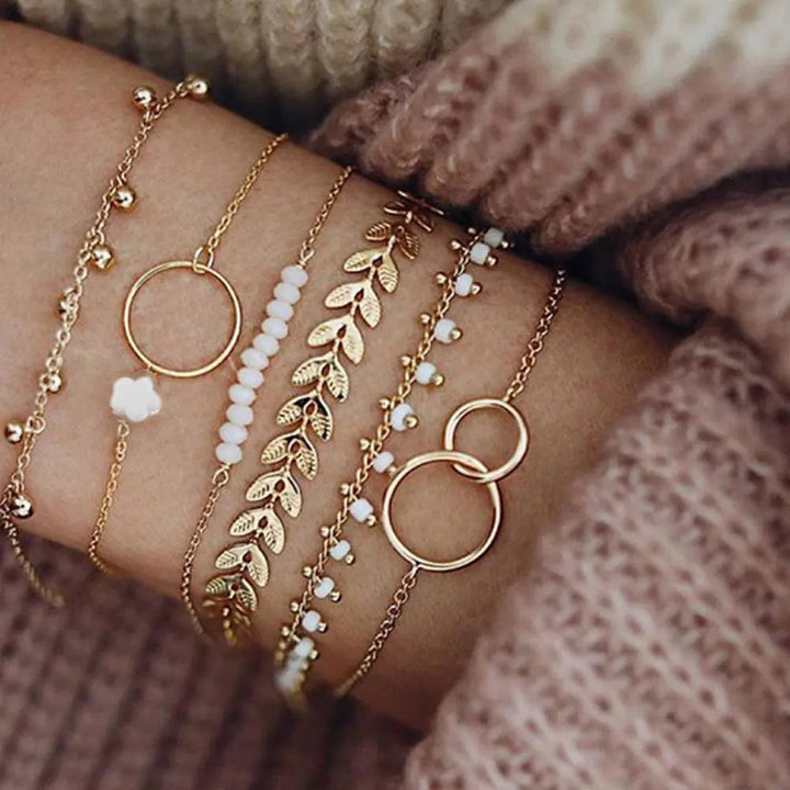 Conjunto Encantador de Pulseiras Douradas Boho
