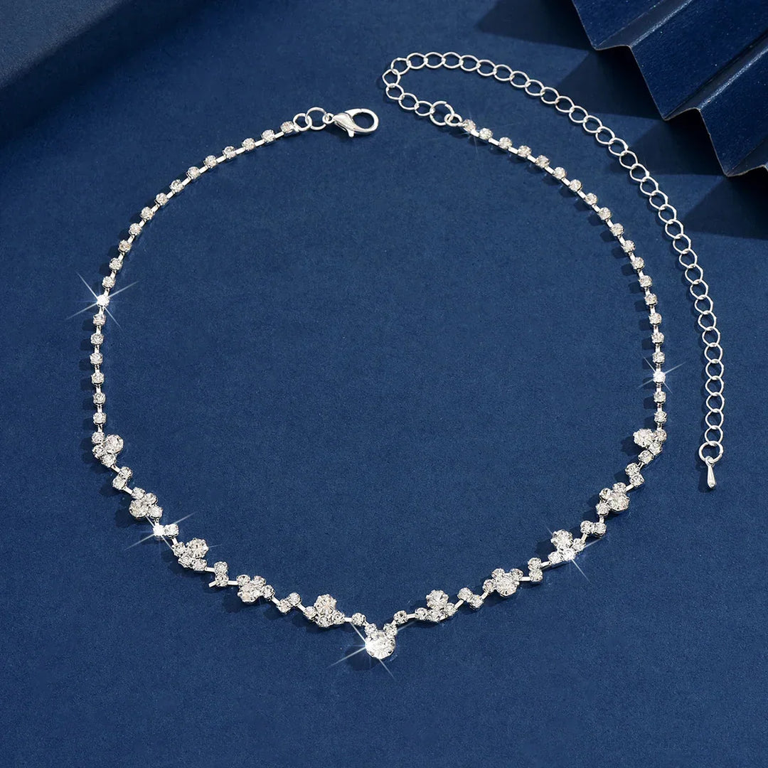 Colar de Noiva Elegante com Pedrinhas