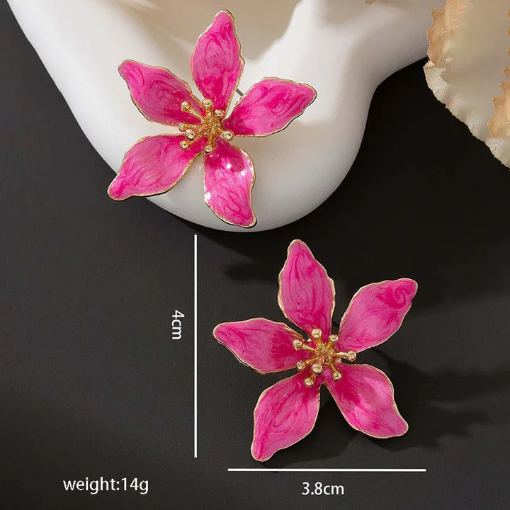 Brincos de Pressão Marcantes de Verão em Esmalte com Flor