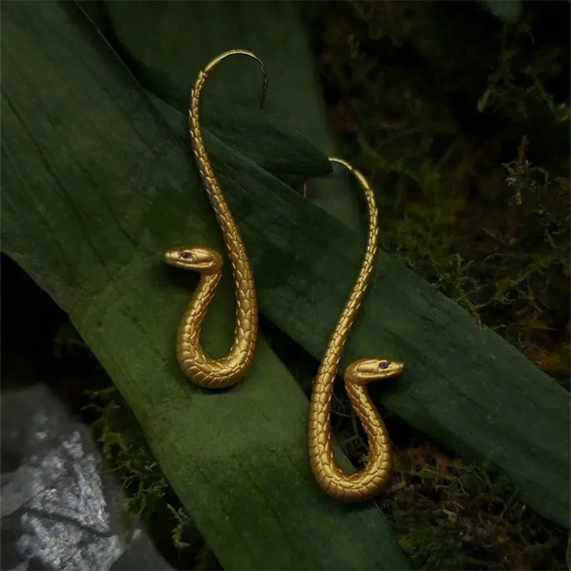 Brincos Cobra Real