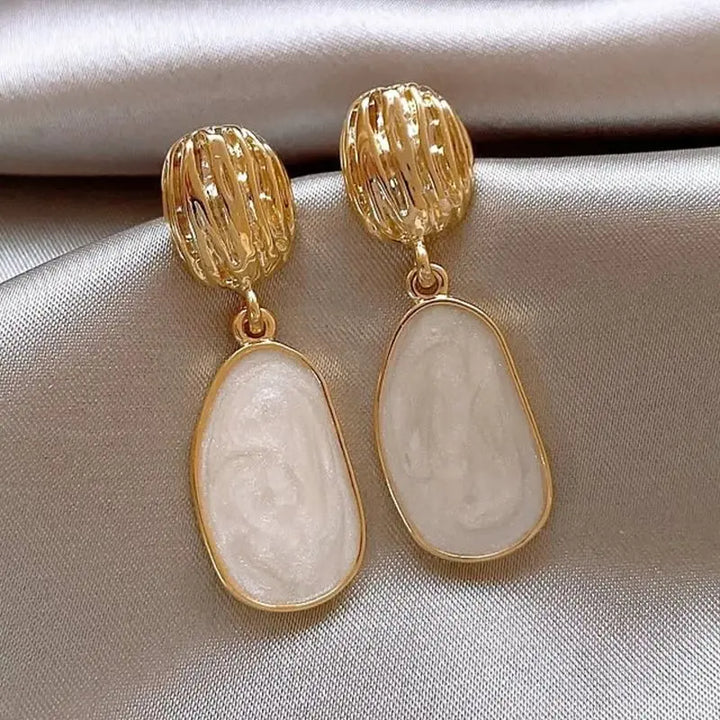 Brincos Pendentes Ovais Vintage em Esmalte
