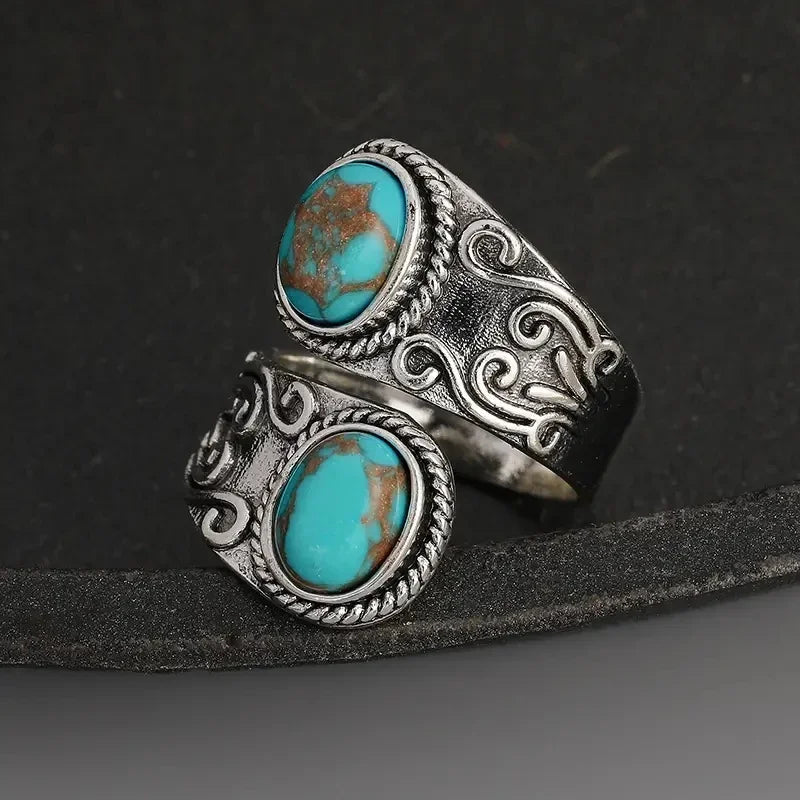 Anel Vintage Elegante com Turquesa e Cruz