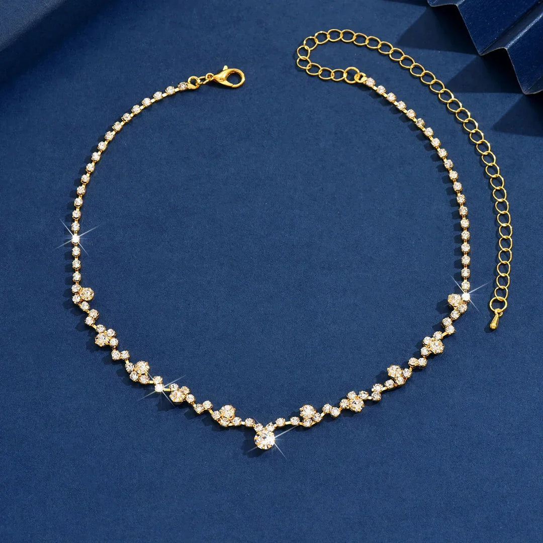 Colar de Noiva Elegante com Pedrinhas