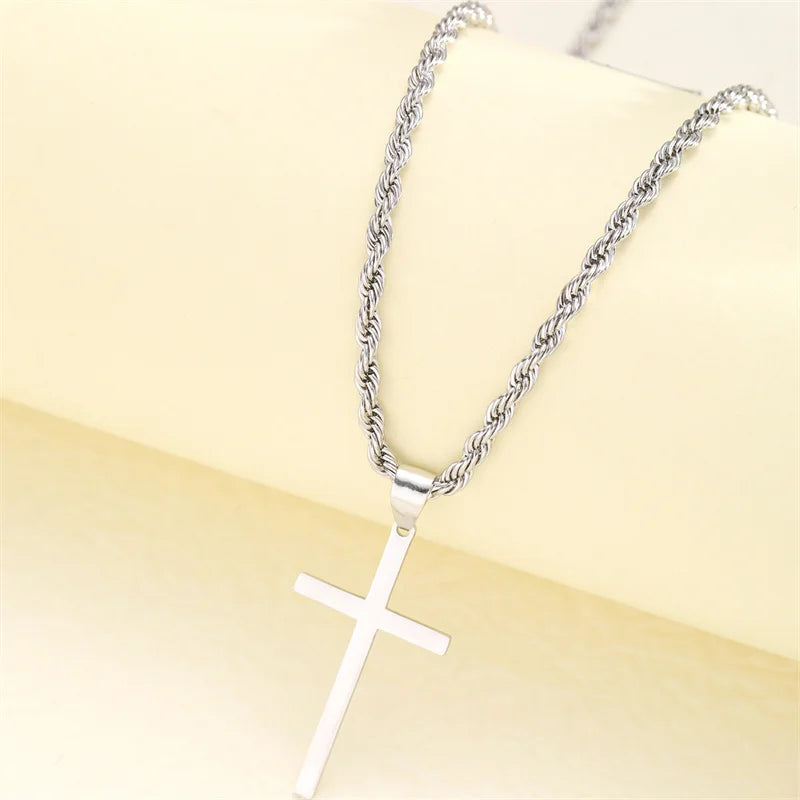 Colar Unissexo Dourado com Cruz