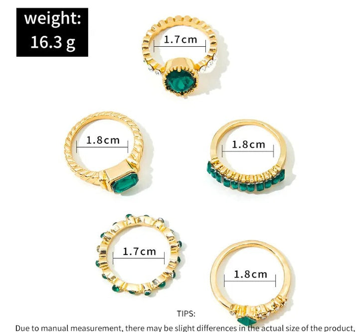 Conjunto Dourado de Anéis Zarina com Linda Esmeralda