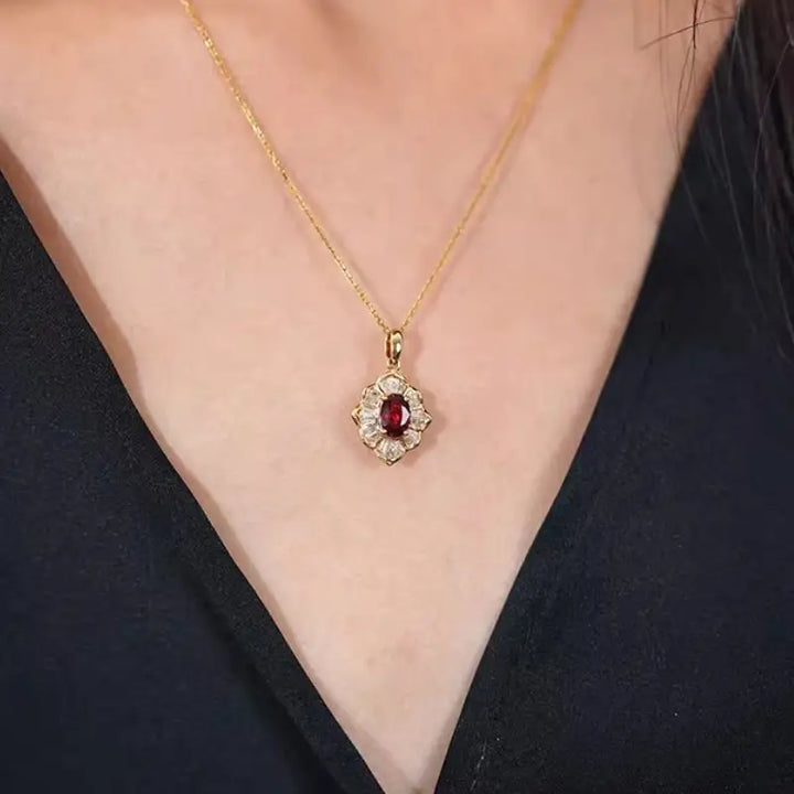 Colar Kavella Solcrimson | Ouro