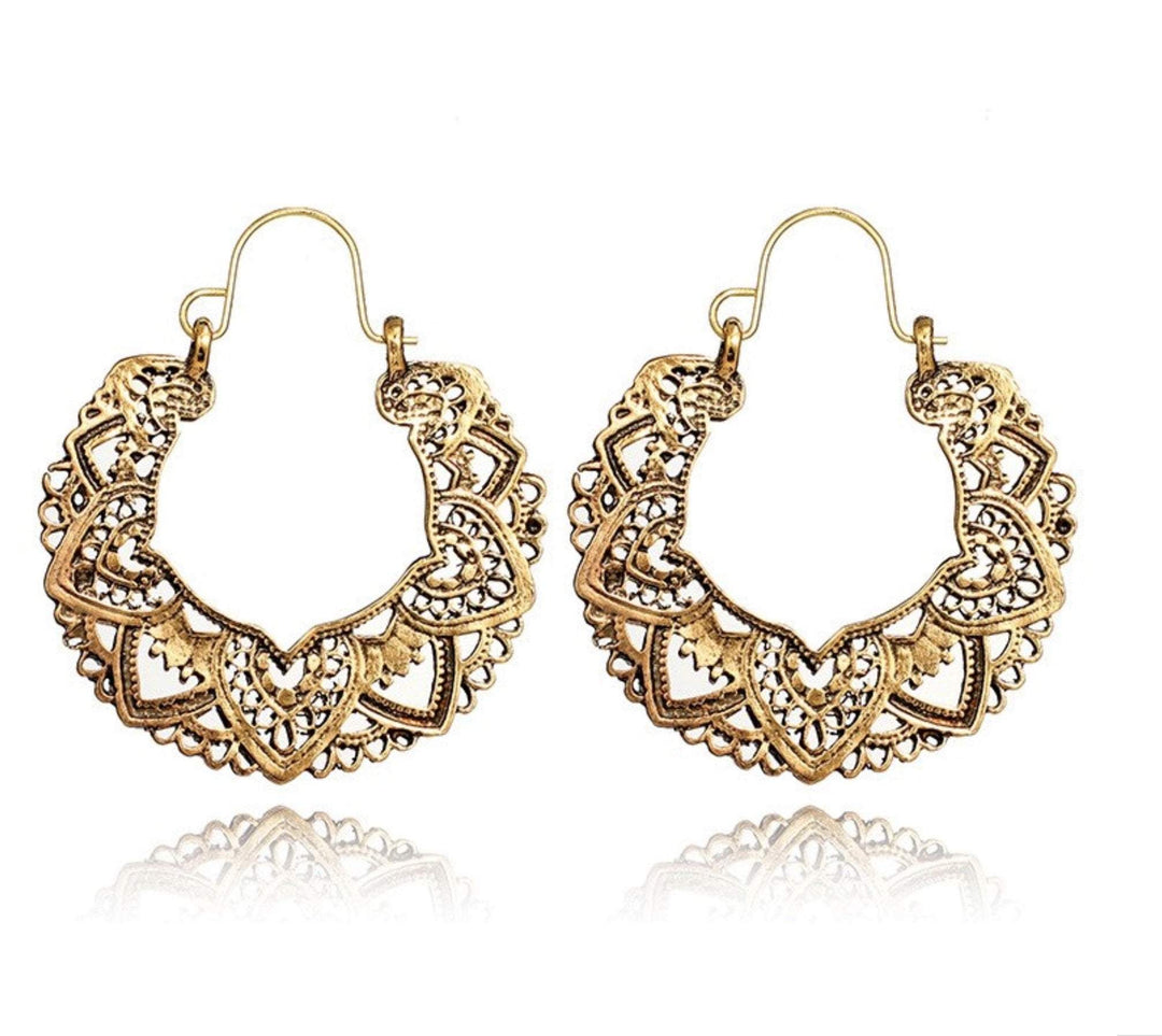 Argolas Boho com Lótus