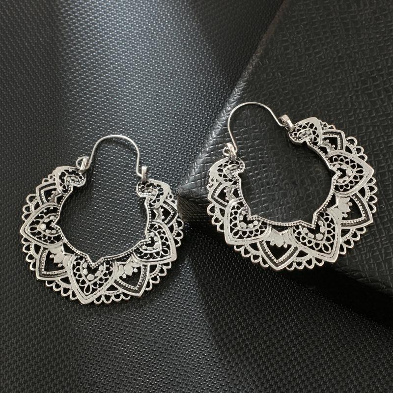 Argolas Boho com Lótus