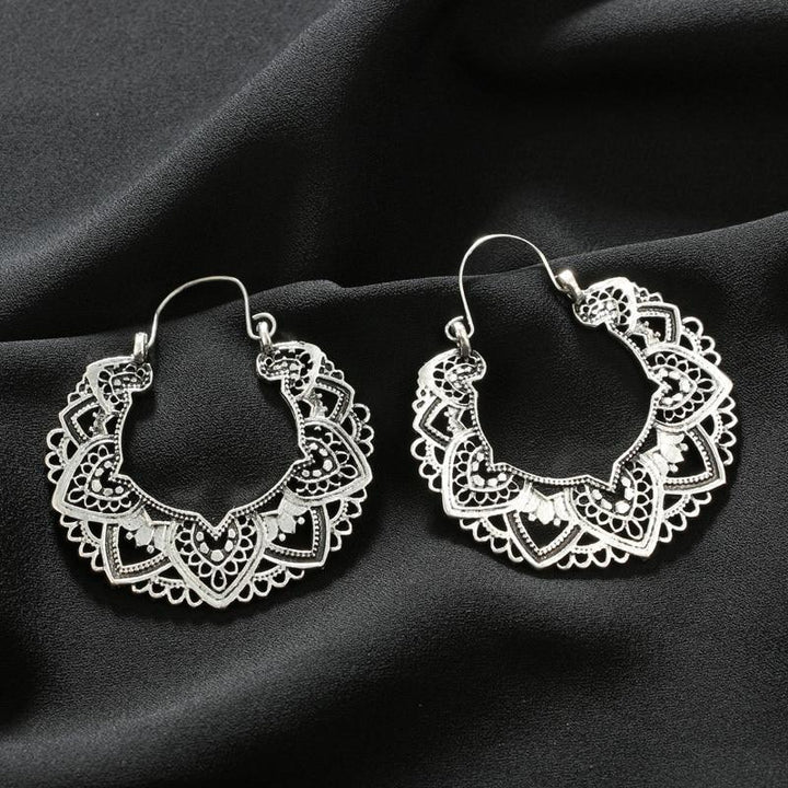 Argolas Boho com Lótus