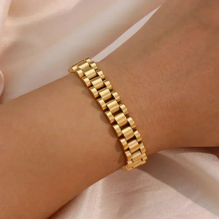 PULSEIRA DOURADA