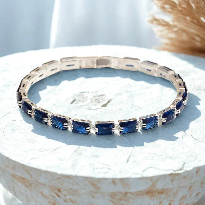 Pulseira Elegante com Pedras de Safira
