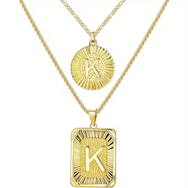 Conjunto de 2 Colares com Inicial 18K