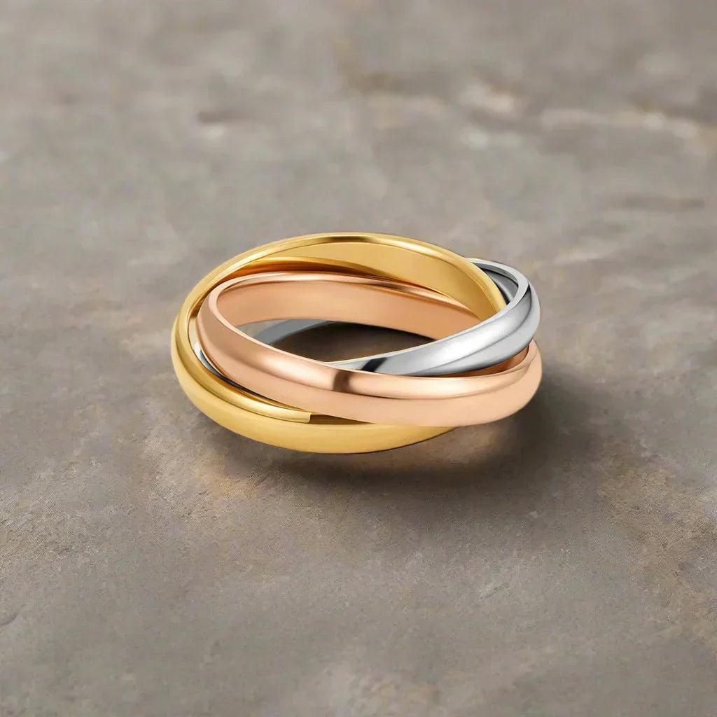Anel Trinity – Aros Entrelaçados em Dourado, Prateado e Rosa