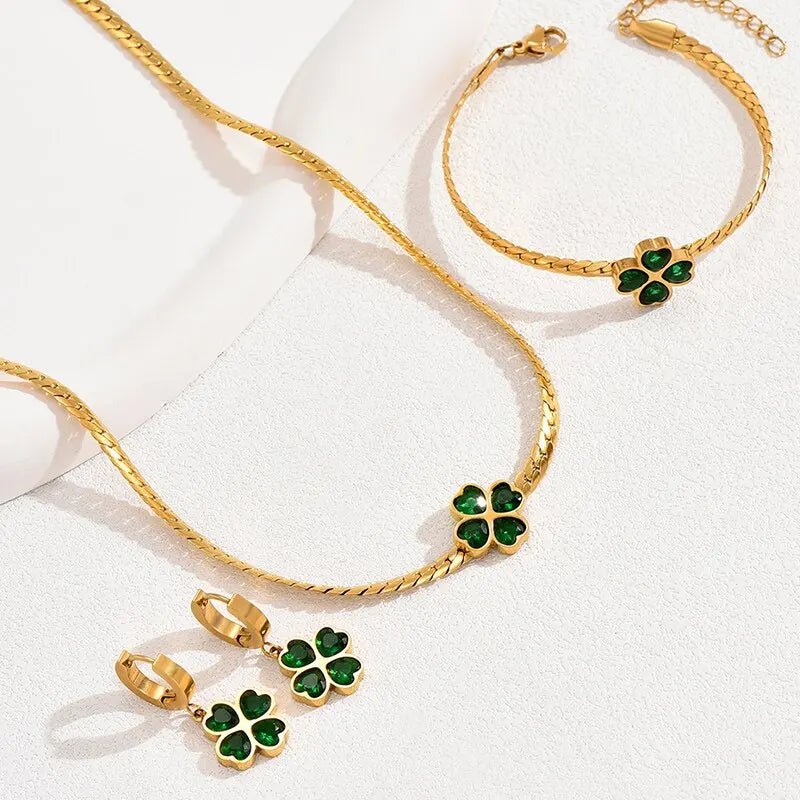 Conjunto de Colar, Pulseira e Brincos com Trevo de Quatro Folhas de Esmeralda