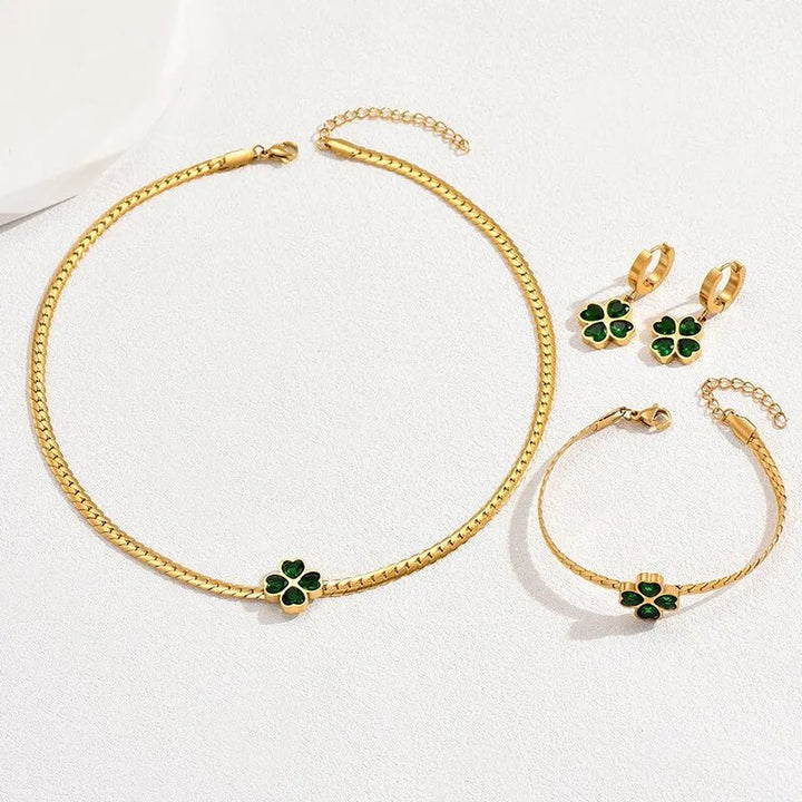 Conjunto de Colar, Pulseira e Brincos com Trevo de Quatro Folhas de Esmeralda