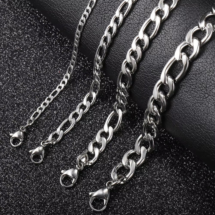 Pulseira com Corrente Figaro, Banhada a Ouro 14K