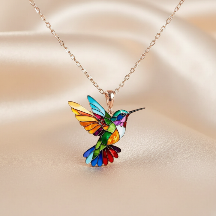 Colar Arco-Íris com Colibri "A Alegria Levanta Voo"