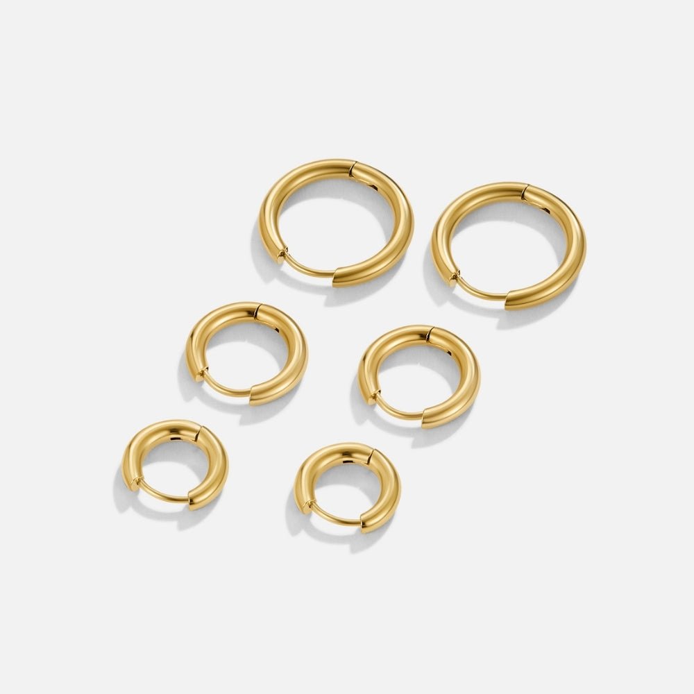 Conjunto de Três Mini Argolas Douradas