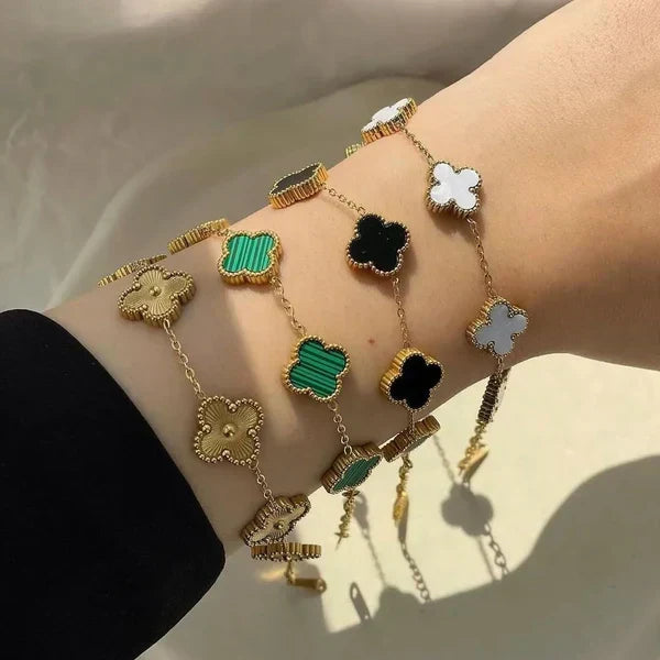 CONJUNTO DE 6 PULSEIRAS COM TREVO DE QUATRO FOLHAS