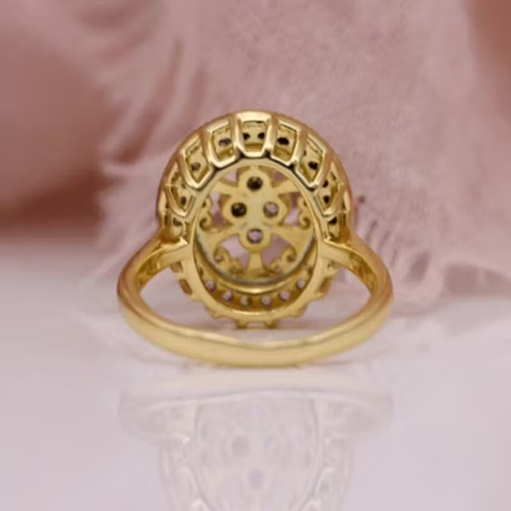Anel com Auréola de Renda Blooming