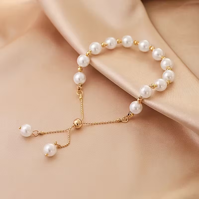 Pulseira Dourada Ajustável com Pérola Branca
