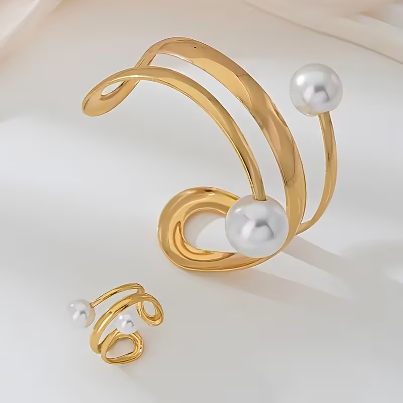 Conjunto de Pérolas Dourado de Luxo