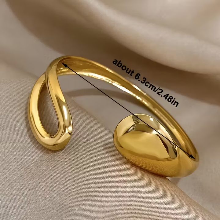 Pulseira Ajustável com Gota Oca